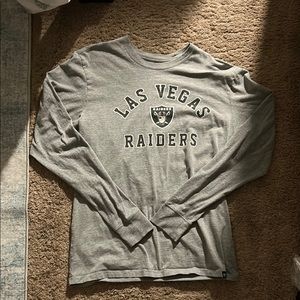 Gray Long Sleeve Raiders Tee with Graphic Design